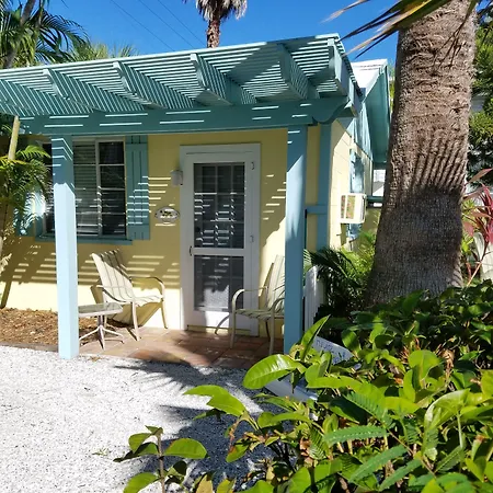 Cedar Cove Resort & Cottages-2